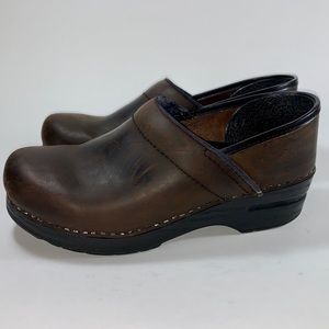 Women’s Dansko Brown Oil Rubbed Clogs
